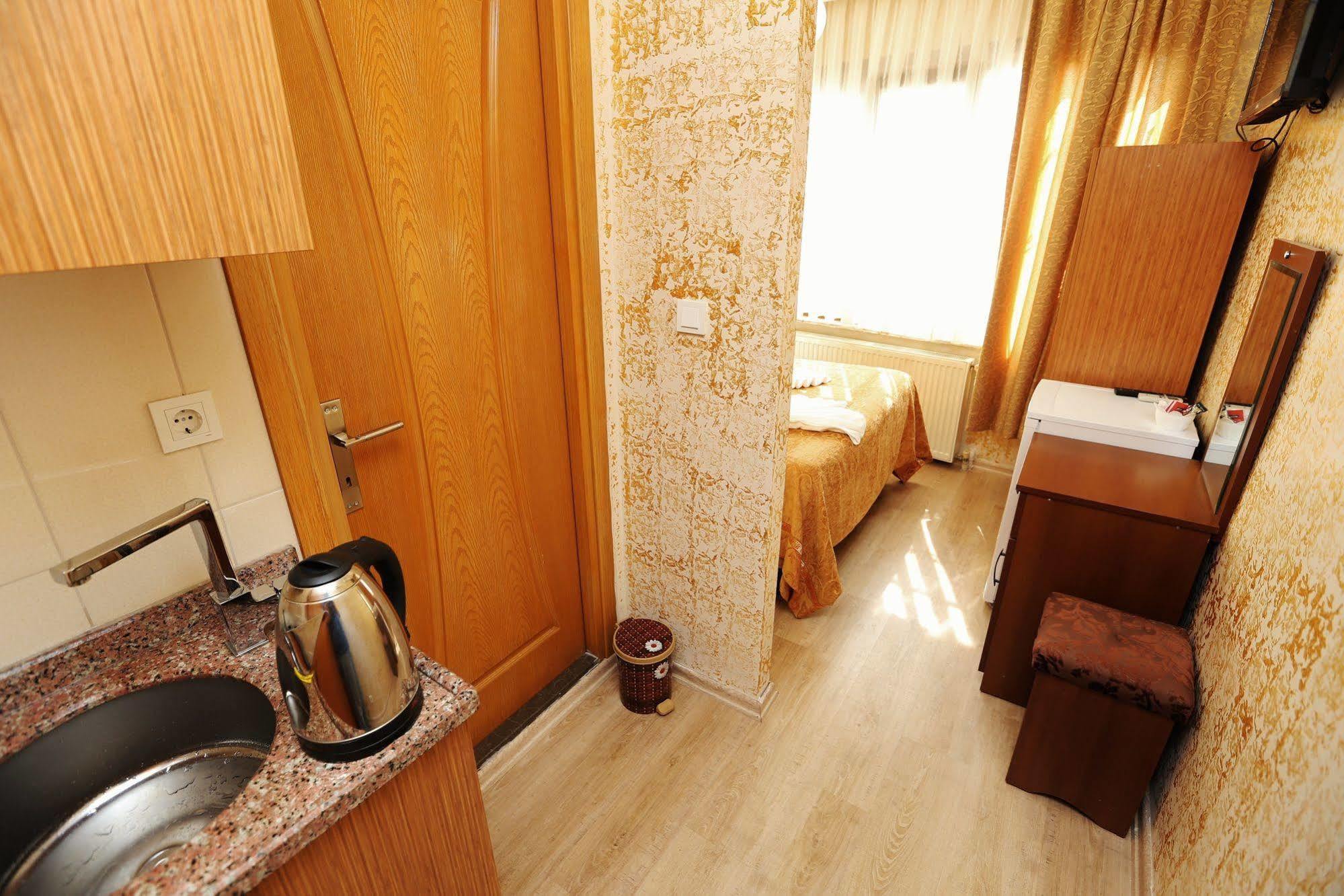 Camelot Apartment Istanbul Ngoại thất bức ảnh