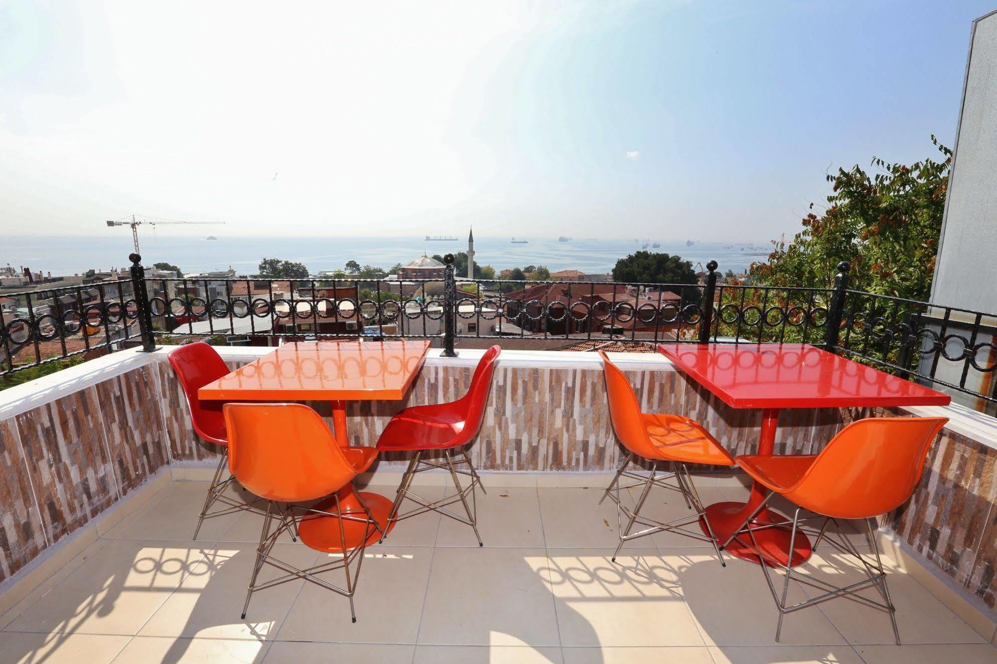 Camelot Apartment Istanbul Ngoại thất bức ảnh